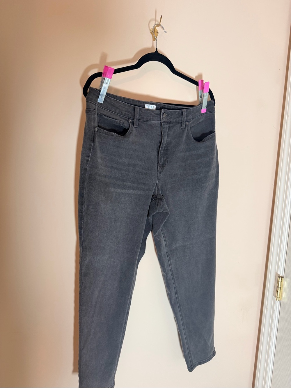Time and Tru Women's Charcoal Skinny Jeans